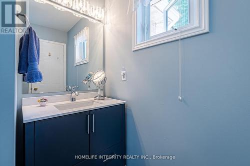 37 Brouwer Crescent, Wasaga Beach, ON - Indoor Photo Showing Bathroom