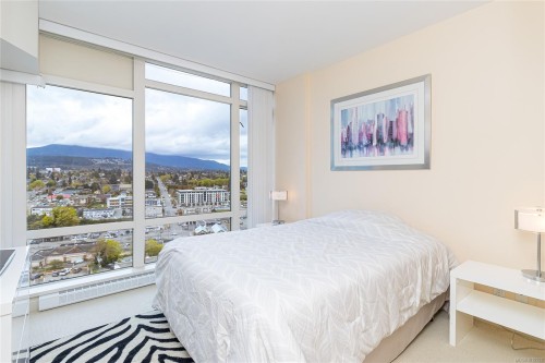 1402-38 Front St, Nanaimo, BC - Indoor Photo Showing Bedroom