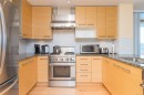 1402-38 Front St, Nanaimo, BC  - Indoor Photo Showing Kitchen 