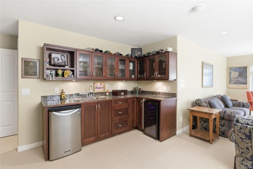 1377 Cape Cod Dr, Parksville, BC 