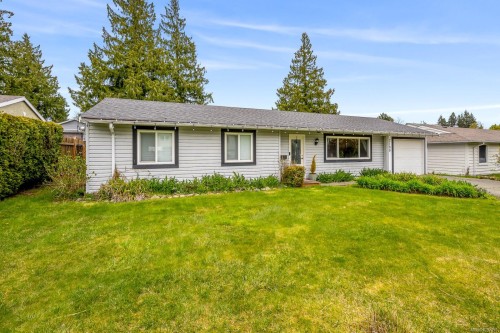 2188 Noel Ave, Comox, BC 