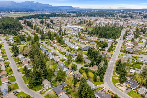 2188 Noel Ave, Comox, BC 
