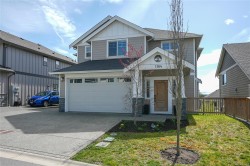 1184 Smokehouse Cres Langford, BC V9C 0N5