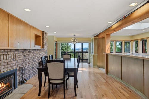 2340 Spring Rd, Campbell River, BC 