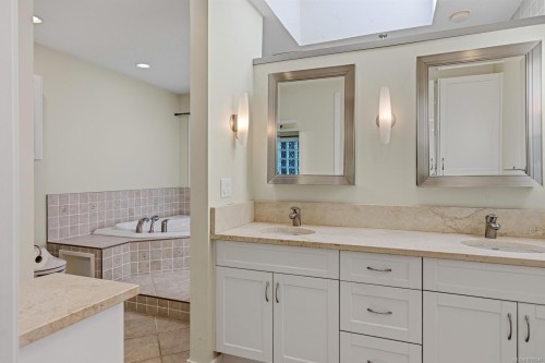 2340 Spring Rd, Campbell River, BC 