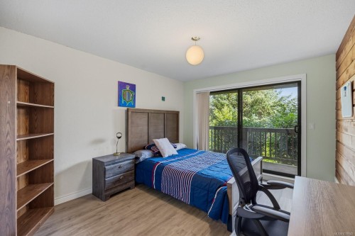 2340 Spring Rd, Campbell River, BC 