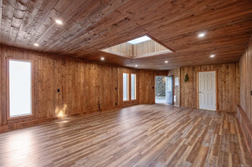 2340 Spring Rd, Campbell River, BC 