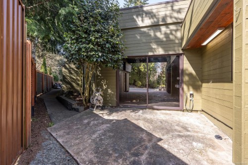 2340 Spring Rd, Campbell River, BC 