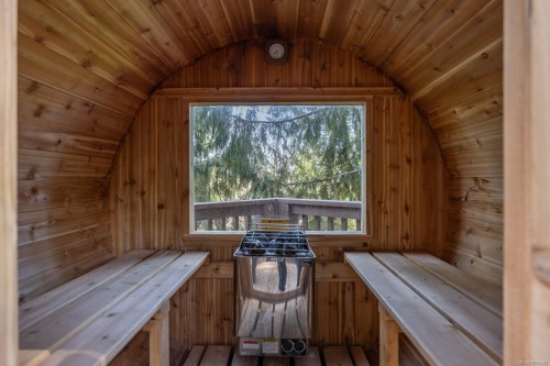 2340 Spring Rd, Campbell River, BC 