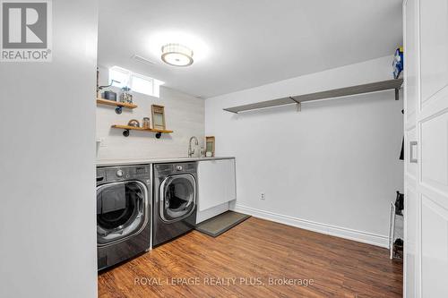 4241 Anworld Place, Mississauga, ON - Indoor Photo Showing Laundry Room