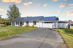 625 Forsyth Ave Parksville, BC V9P 1G9