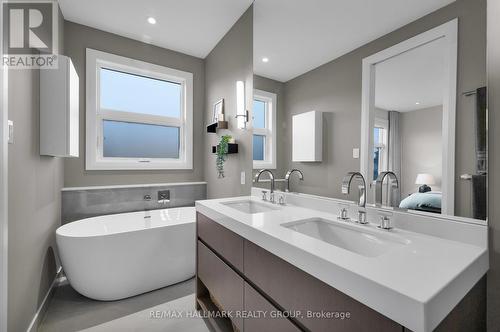 36 Kenora Street, Ottawa, ON - Indoor Photo Showing Bathroom