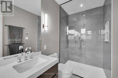 36 Kenora Street, Ottawa, ON - Indoor Photo Showing Bathroom