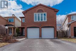 16 PICKWICK DRIVE  Ottawa, ON K2J 3G1