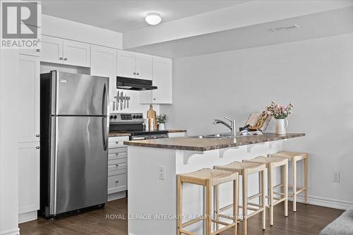 78 Lyrid Private, Ottawa, ON - Indoor Photo Showing Kitchen