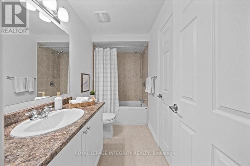 78 Lyrid Private, Ottawa, ON - Indoor Photo Showing Bathroom