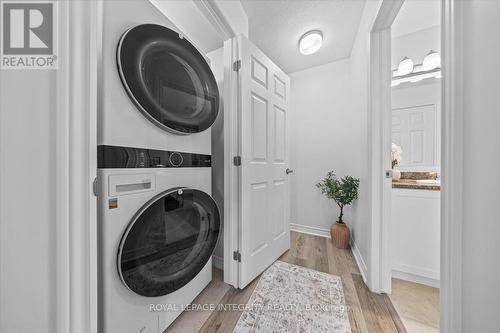 78 Lyrid Private, Ottawa, ON - Indoor Photo Showing Laundry Room