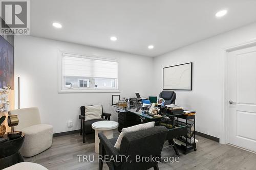 1901 Banff Avenue, Ottawa, ON 