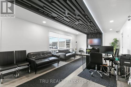 1901 Banff Avenue, Ottawa, ON 