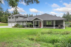 11329 Hummingbird Pl North Saanich, BC V8L 5S3