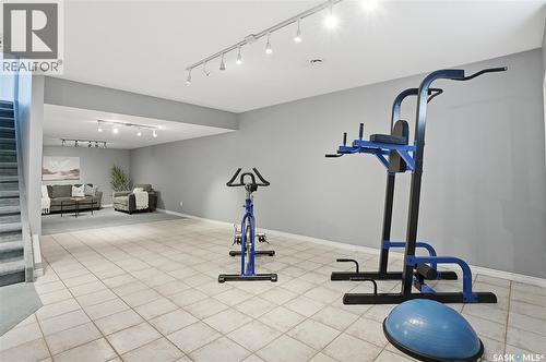 406 Laycoe Crescent, Saskatoon, SK - Indoor Photo Showing Gym Room