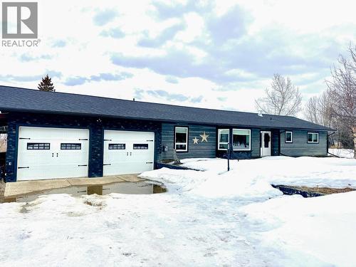 9084 227 Road  Dawson Creek, BC V1G 4E8