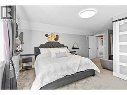 Master bedroom up - 