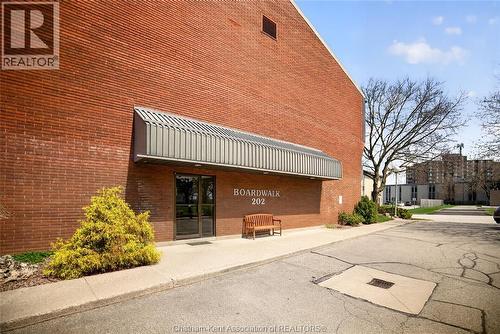 202 CAMPUS PARKWAY Unit# 306  Chatham, ON N7M 4Y1