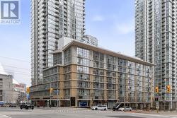 303 - 9 SPADINA AVENUE Toronto (Waterfront Communities), ON M5V 3V5