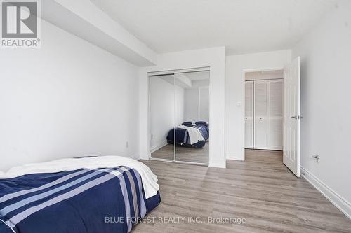 501 - 7 Picton Street, London East (East F), ON - Indoor Photo Showing Bedroom