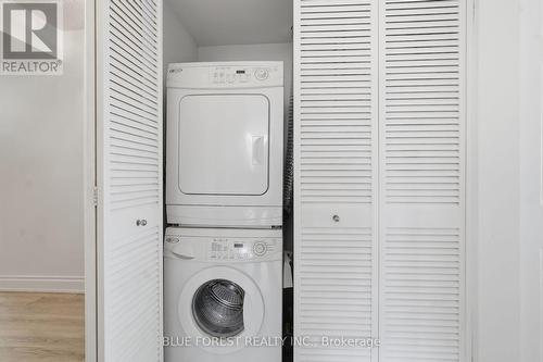 501 - 7 Picton Street, London East (East F), ON - Indoor Photo Showing Laundry Room