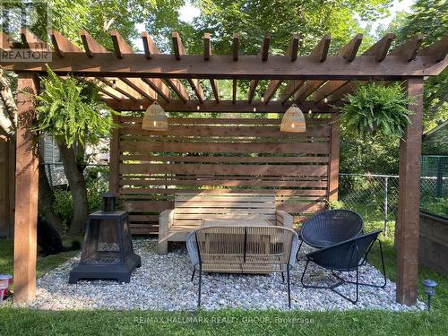 924 Fisher Avenue, Ottawa, ON - Outdoor With Deck Patio Veranda