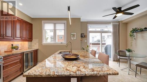 176 Lanark Avenue, Ottawa, ON - Indoor