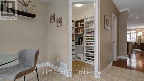 176 Lanark Avenue, Ottawa, ON - Indoor Photo Showing Other Room