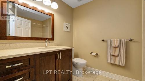 176 Lanark Avenue, Ottawa, ON - Indoor Photo Showing Bathroom