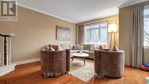 176 Lanark Avenue, Ottawa, ON - Indoor
