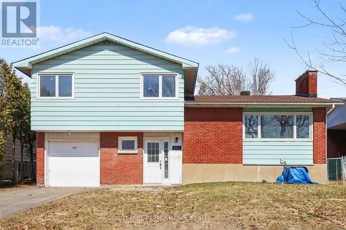 767 CROSS AVENUE  Ottawa, ON K1G 3C9