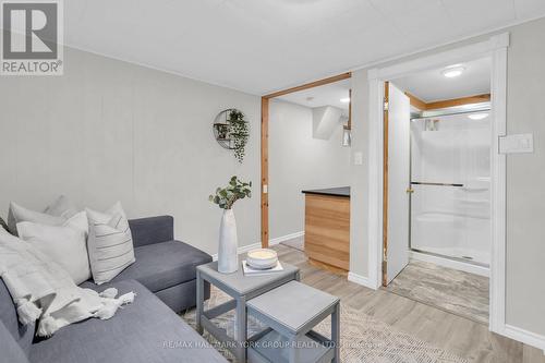 67 Devins Drive, Aurora, ON - Indoor