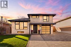 2467 BONNER Road  Mississauga, ON L5J 2E1