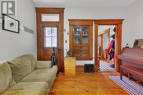 14 Elgin Avenue E, Goderich (Goderich (Town)), ON - Indoor