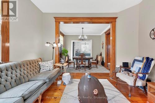 14 Elgin Avenue E, Goderich (Goderich (Town)), ON - Indoor Photo Showing Living Room