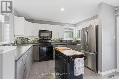 53 Augusta Crescent, St. Thomas, ON - Indoor Photo Showing Kitchen