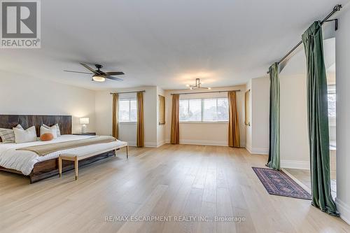 4267 Sarazen Drive, Burlington, ON - Indoor