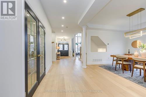 4267 Sarazen Drive, Burlington, ON - Indoor Photo Showing Dining Room