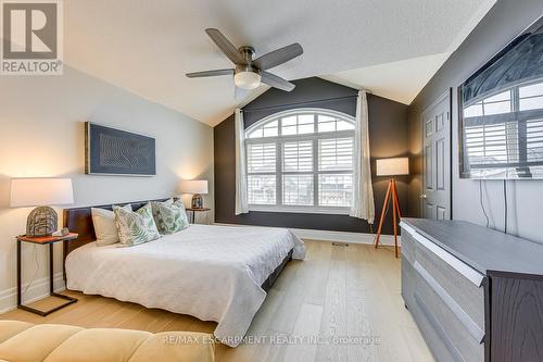 4267 Sarazen Drive, Burlington, ON - Indoor Photo Showing Bedroom