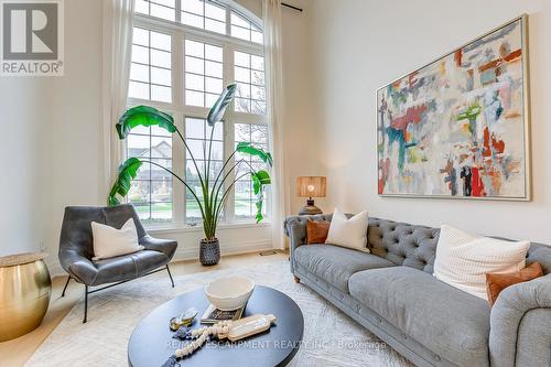 4267 Sarazen Drive, Burlington, ON - Indoor Photo Showing Living Room