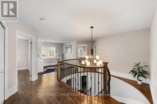 8 Thunderbird Crescent, Ottawa, ON - Indoor Photo Showing Other Room