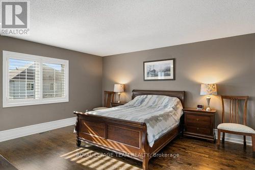 8 Thunderbird Crescent, Ottawa, ON - Indoor Photo Showing Bedroom