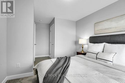 512 Pilot Private, Ottawa, ON - Indoor Photo Showing Bedroom