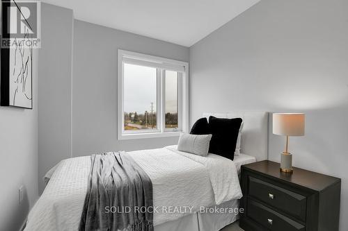 512 Pilot Private, Ottawa, ON - Indoor Photo Showing Bedroom